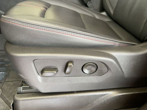 Used 2025 Chevrolet Tahoe RST w/ Comfort Package image 14