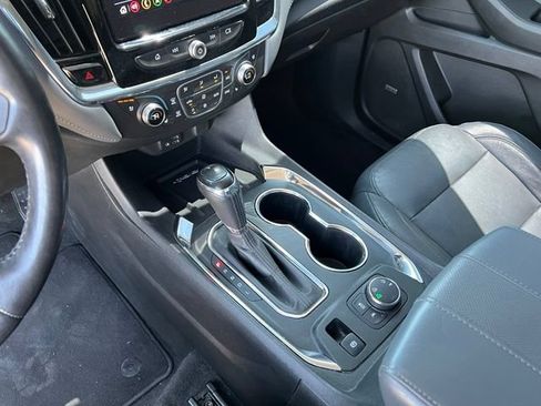 Used 2020 Chevrolet Traverse Premier w/ LPO, Floor Liner Package AWD/4WD image 32