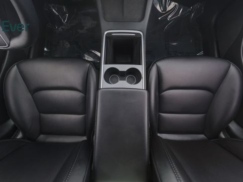 Used 2022 Tesla Model 3 RWD image 27
