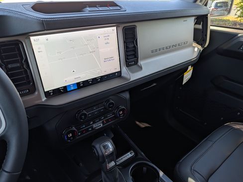 New 2026 Ford Bronco Outer Banks AWD/4WD image 52