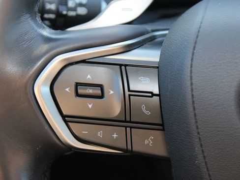 Certified 2025 Lexus NX 250 FWD w/ Accessory Package (K3) image 18