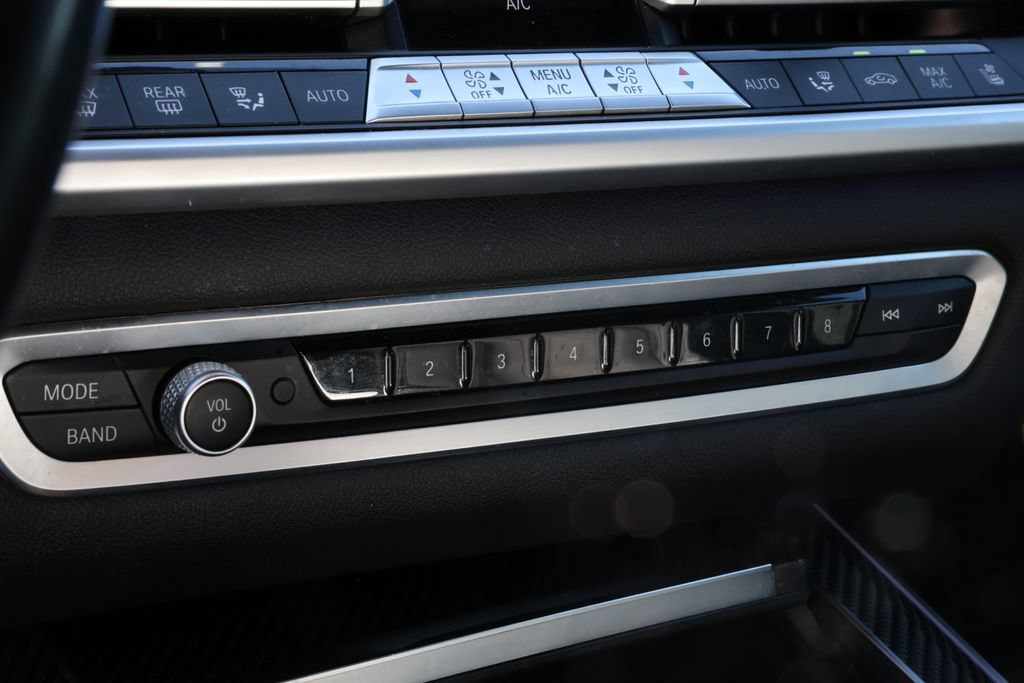 Used 2022 BMW X5 M50i w/ Executive Package AWD/4WD image 23