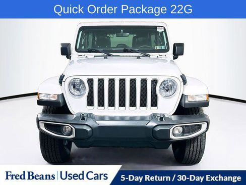 Certified 2022 Jeep Wrangler Unlimited Sahara AWD/4WD image 2