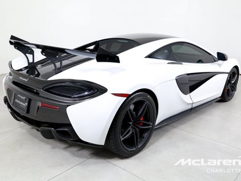 Used 2017 McLaren 570S Coupe RWD image 9