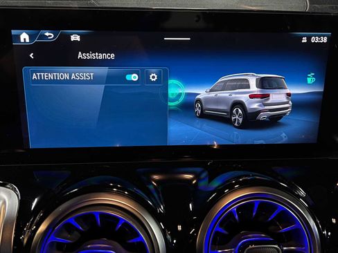 New 2026 Mercedes-Benz GLB 250 4MATIC image 41