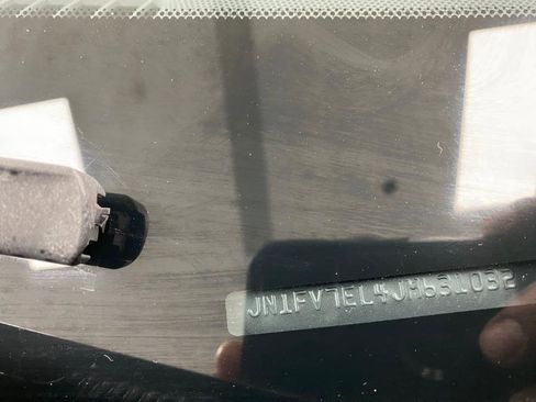 Used 2018 INFINITI Q60 Red Sport 400 image 48