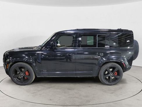 Used 2022 Land Rover Defender 110 X image 2