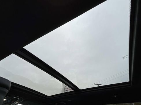 New 2026 Jeep Grand Wagoneer 4WD image 17