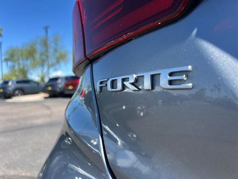 Used 2024 Kia Forte GT-Line image 41