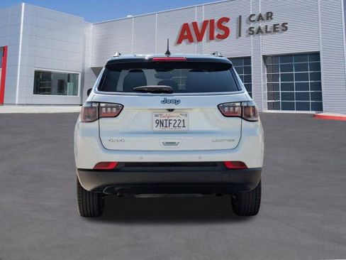 Used 2025 Jeep Compass Limited AWD/4WD image 7