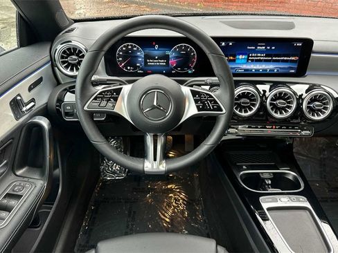 Certified 2026 Mercedes-Benz CLA 250 image 17