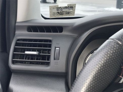 Used 2024 Toyota 4Runner Limited image 10