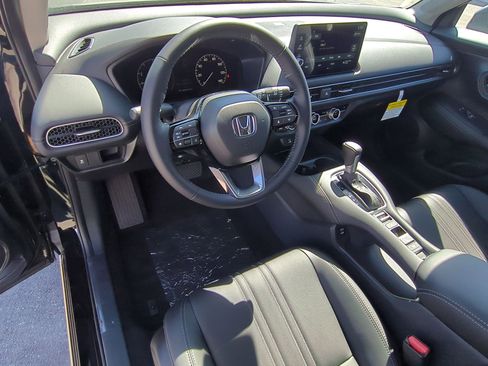 New 2026 Honda HR-V EX-L image 10