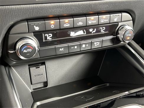 New 2025 MAZDA CX-5 Carbon Edition image 15