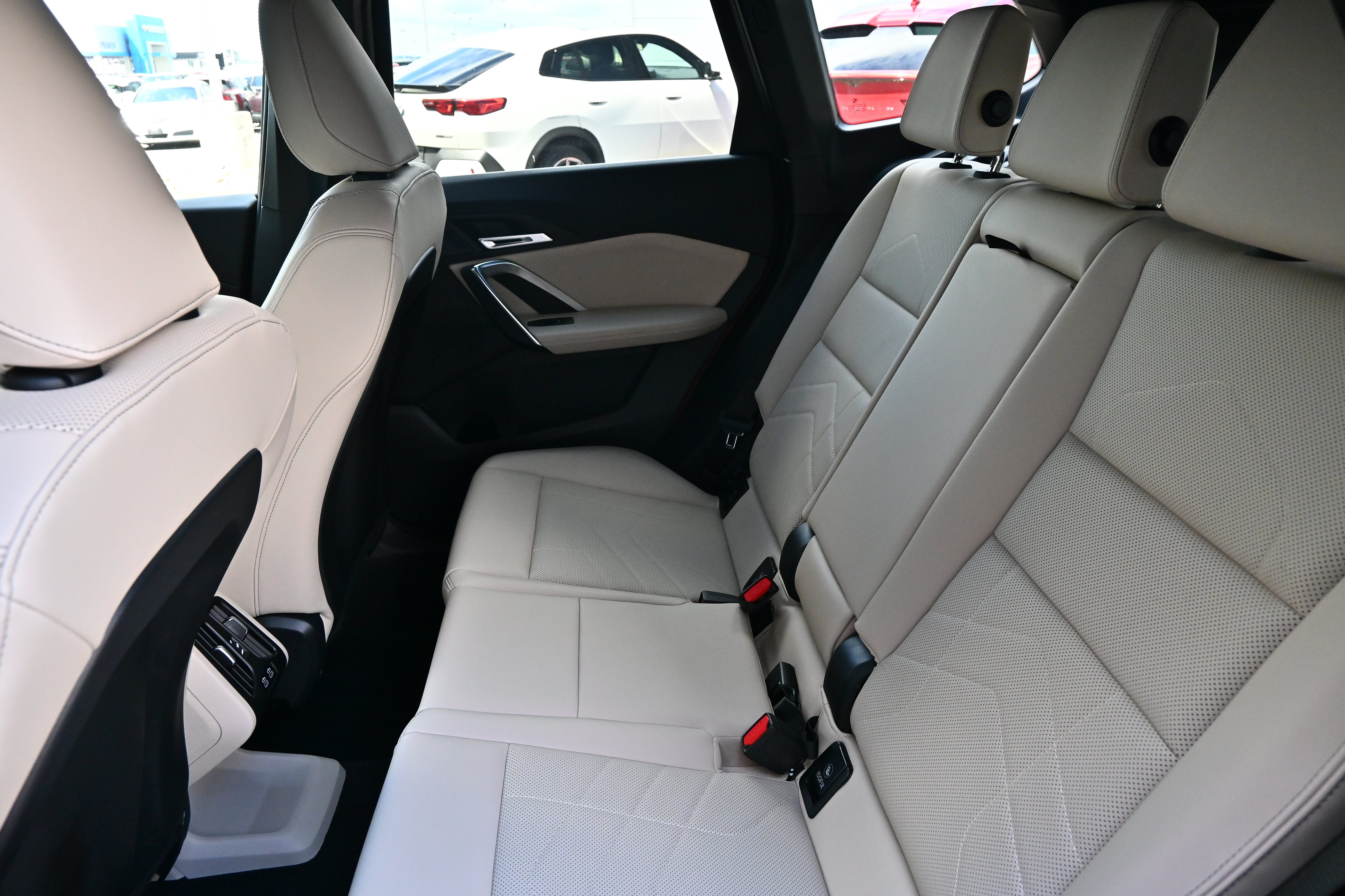 Used 2025 BMW X1 xDrive28i w/ Convenience Package AWD/4WD image 13