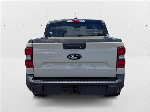 New 2025 Ford Maverick XLT w/ Black Appearance Package image 8