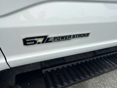 Used 2024 Ford F250 XLT w/ FX4 Off-Road Package AWD/4WD image 20