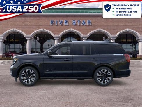 New 2026 Ford Expedition Platinum w/ Driver's Package AWD/4WD image 4