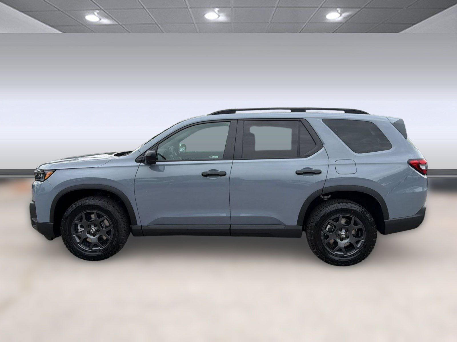 New 2026 Honda Pilot TrailSport image 2
