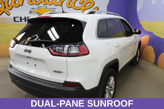 Used 2019 Jeep Cherokee Latitude w/ Comfort & Convenience Group AWD/4WD image 8