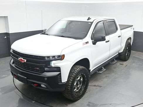 Used 2021 Chevrolet Silverado 1500 LT Trail Boss AWD/4WD image 15