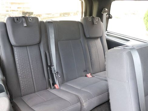 Used 2015 Ford Expedition XLT AWD/4WD image 38