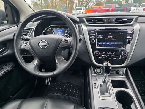 Used 2023 Nissan Murano SV AWD/4WD image 11