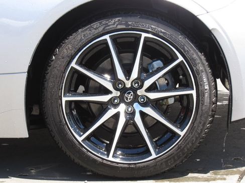 Certified 2024 Toyota GR86 RWD image 29