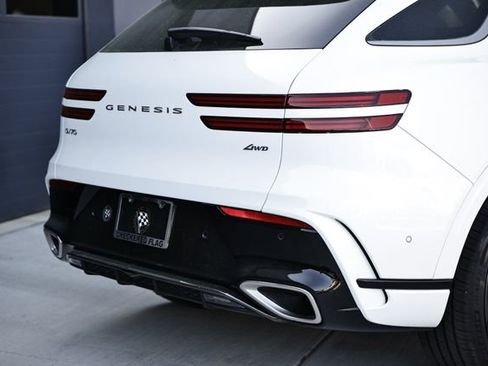 Certified 2026 Genesis GV70 2.5T Sport Prestige image 9