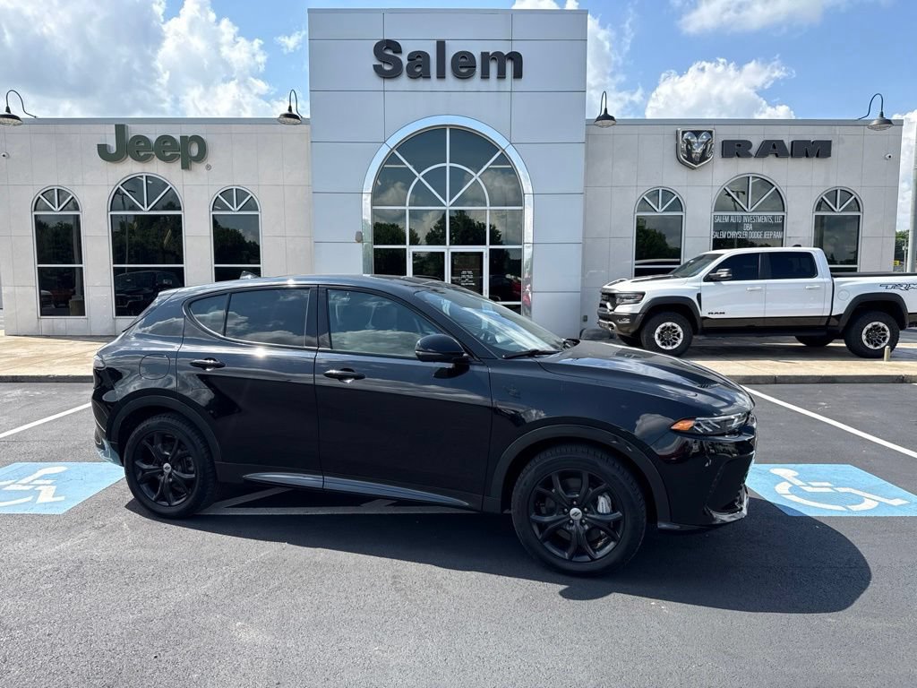 Used 2024 Dodge Hornet R/T Plus w/ R/T Blacktop Package AWD/4WD image 1