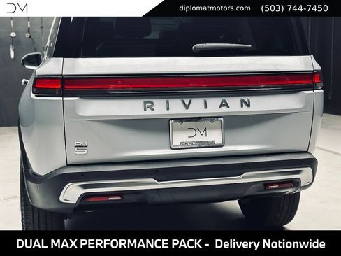 Used 2024 Rivian R1S Adventure AWD/4WD image 15
