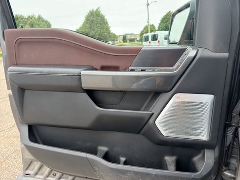 Used 2023 Ford F150 Lariat w/ Equipment Group 502A High AWD/4WD image 8