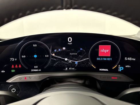 Certified 2021 Porsche Taycan 4S AWD/4WD image 37