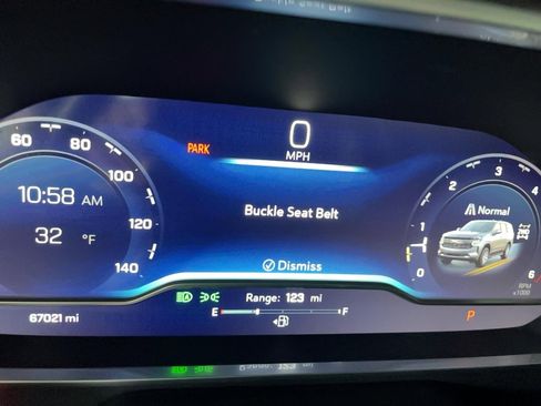 Used 2023 Chevrolet Suburban Premier image 19