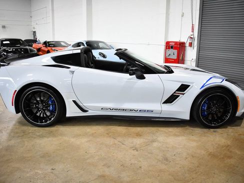 Used 2018 Chevrolet Corvette Grand Sport w/ Carbon 65 Edition RWD image 20