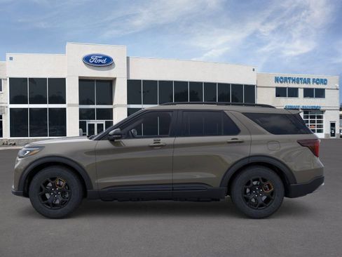 New 2026 Ford Explorer Tremor image 3