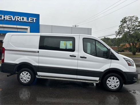 Used 2023 Ford Transit 250 Low Roof w/ Exterior Upgrade Package RWD image 12