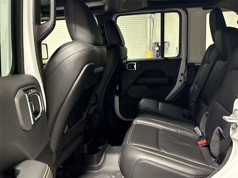 New 2025 Jeep Wrangler Unlimited Rubicon 392 image 21
