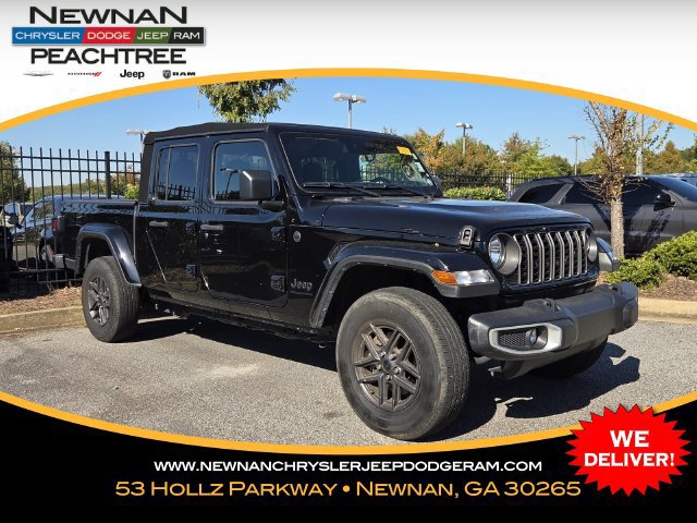 Used 2024 Jeep Gladiator Sport AWD/4WD image 1