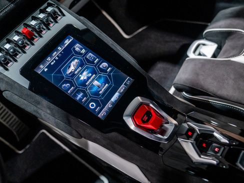 Used 2023 Lamborghini Huracan Tecnica image 27