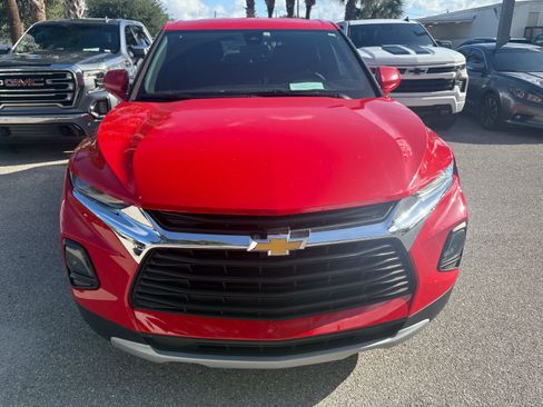 Used 2022 Chevrolet Blazer LT FWD image 2