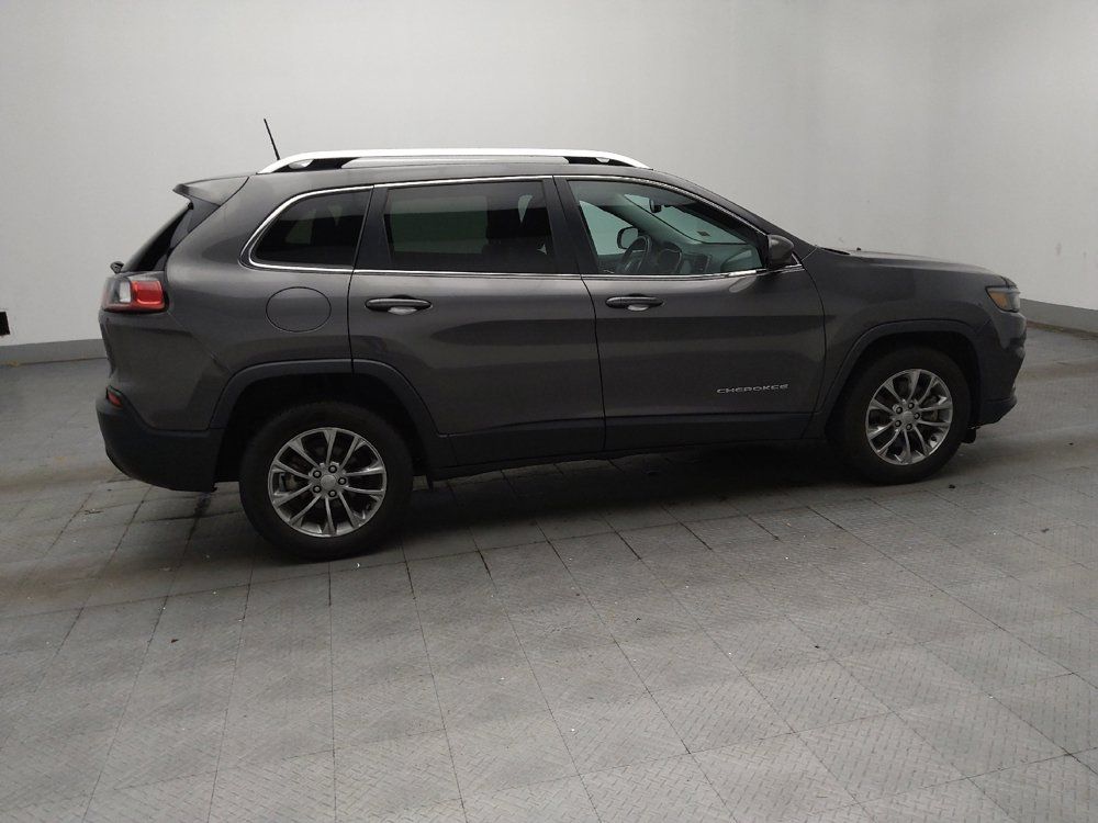 Used 2019 Jeep Cherokee Latitude Plus w/ Comfort/Convenience Group FWD image 10