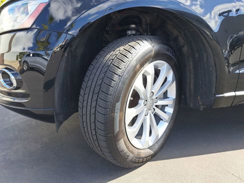 Used 2017 Audi Q5 2.0T Premium image 35