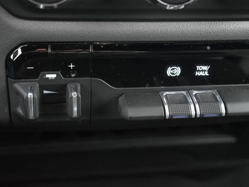 Certified 2024 RAM 2500 Big Horn image 28