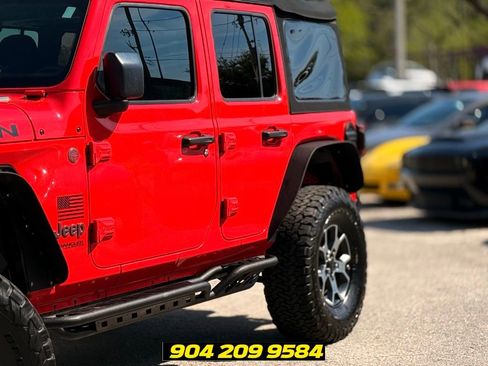 Used 2018 Jeep Wrangler Unlimited Rubicon AWD/4WD image 5
