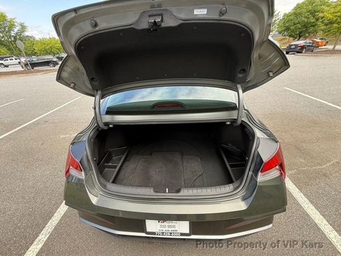 Used 2025 Hyundai Elantra SE FWD image 20