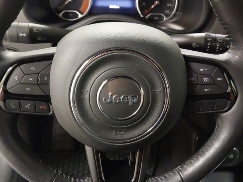 Used 2022 Jeep Renegade Altitude w/ Convenience Group AWD/4WD image 35