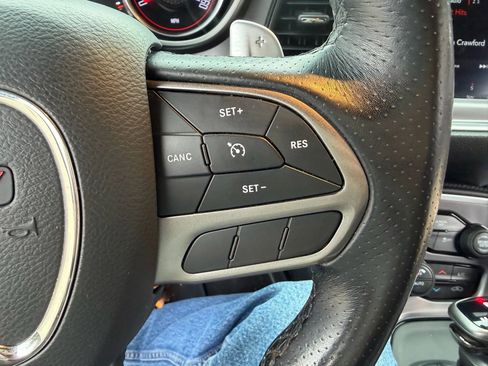 Used 2019 Dodge Challenger R/T w/ Plus Package image 21