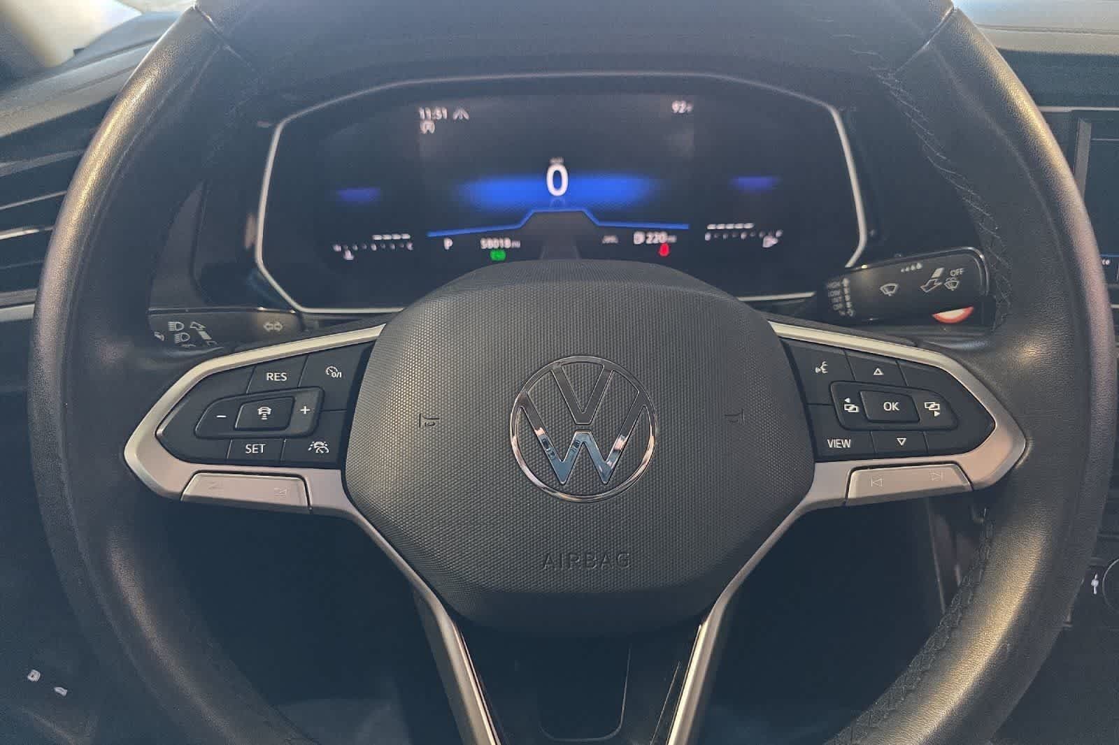 Used 2024 Volkswagen Jetta SE FWD image 23