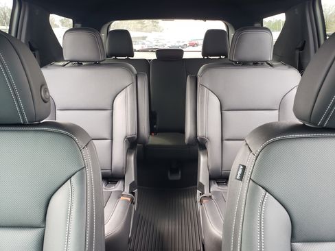 New 2026 Chevrolet Traverse LT w/ Midnight/Sport Edition image 31